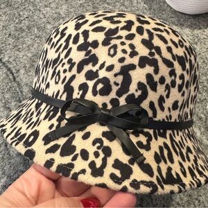 Janie and Jack Leopard Print Hat with Black Bow